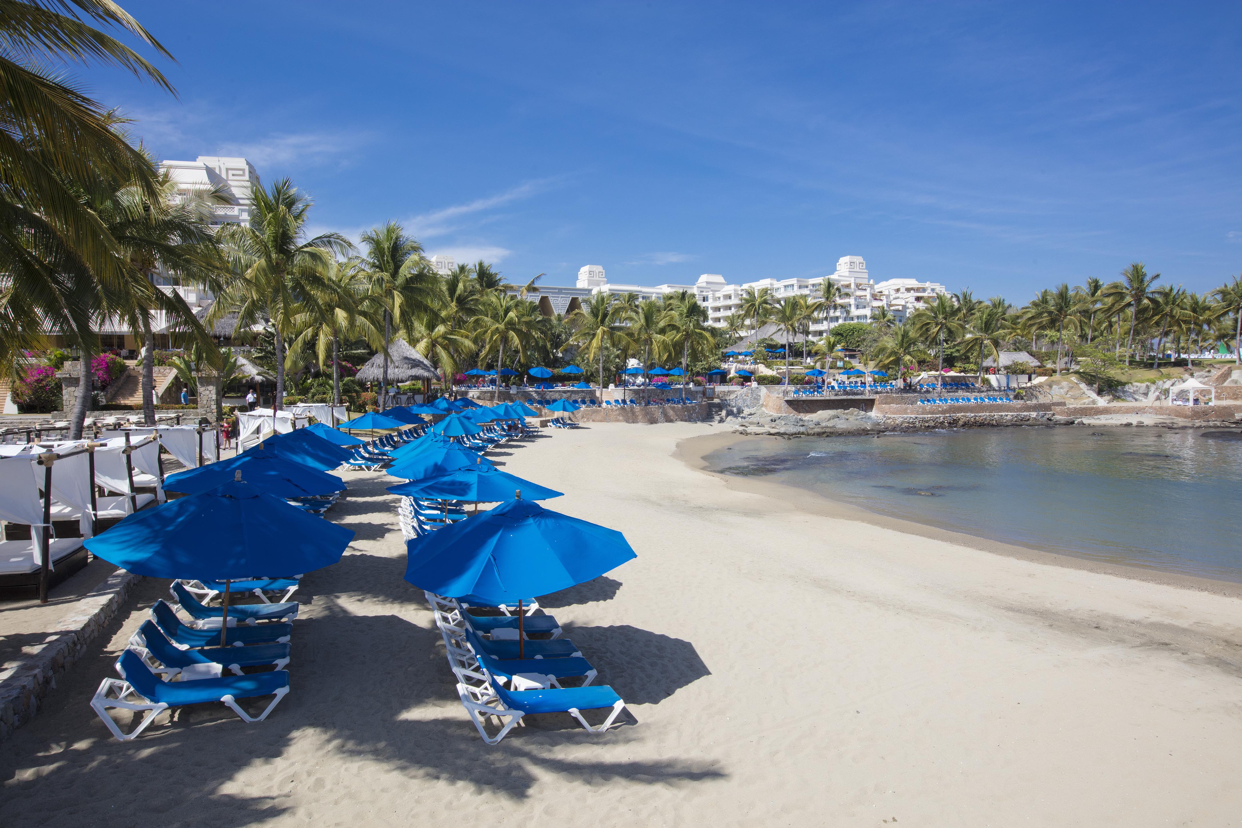 Barcelo Karmina Hotell Manzanillo Exteriör bild Beach at the Grand Fiesta Americana Resort, Acapulco, Mexico